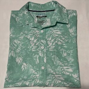 Apt. 9 Tropical Print Standard Fit Performance Short Sleeve Button Down